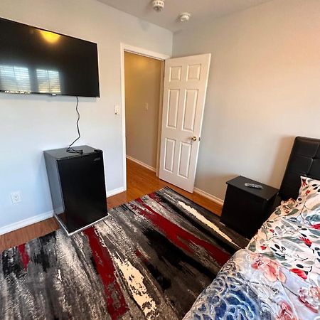 Cmoney Beautiful Home 2 Brampton Eksteriør billede