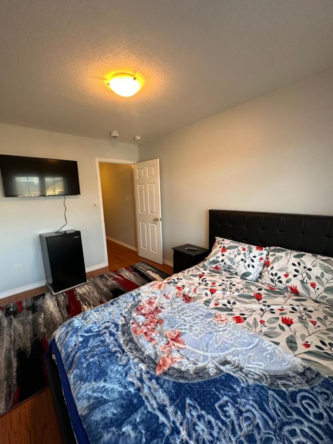 Cmoney Beautiful Home 2 Brampton Eksteriør billede