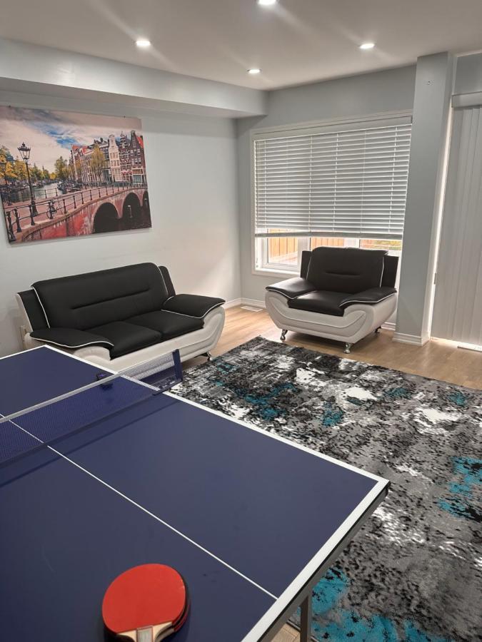 Cmoney Beautiful Home 2 Brampton Eksteriør billede